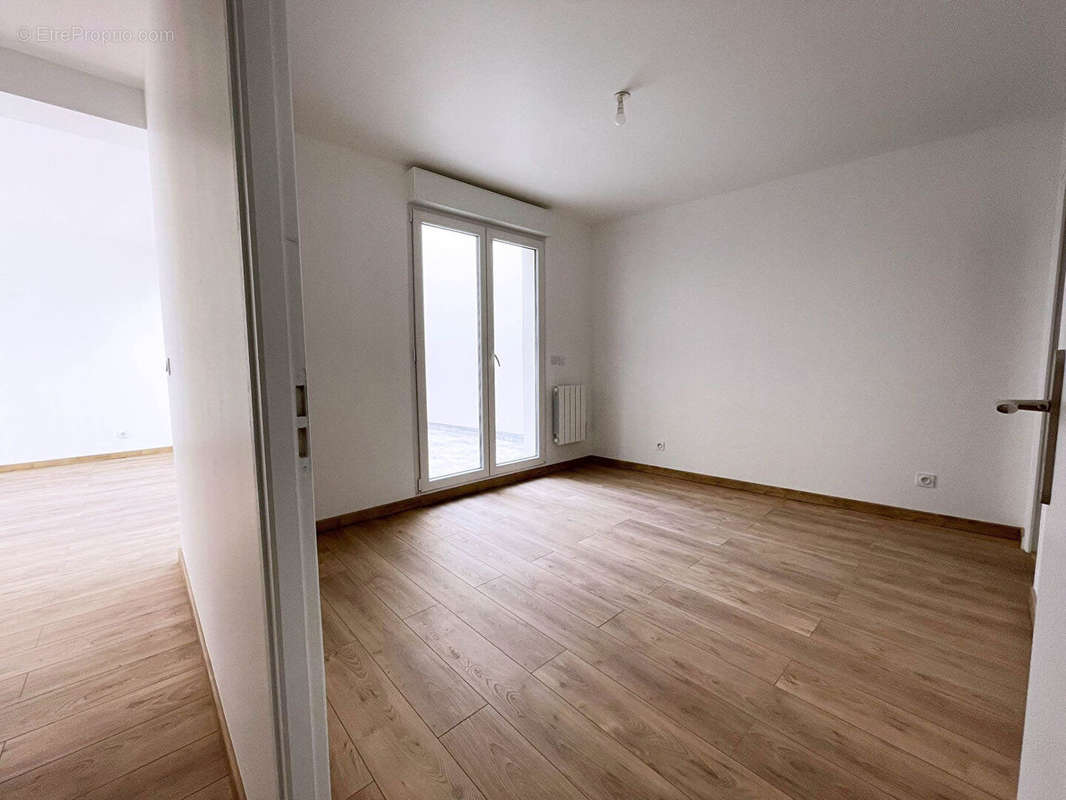 Appartement a louer nanterre - 5 pièce(s) - 96 m2 - Surfyn