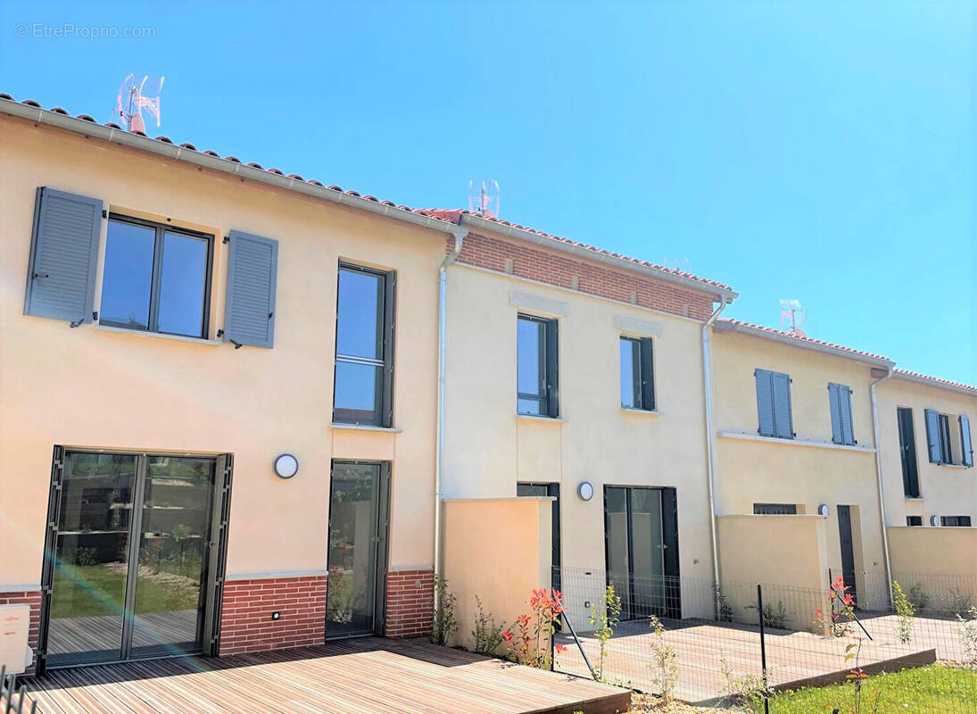 Maison à CORNEBARRIEU