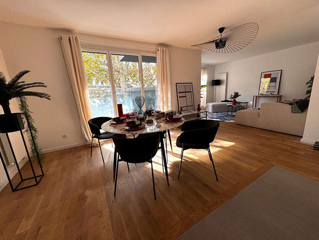 Appartement a louer boulogne-billancourt - 4 pièce(s) - 96 m2 - Surfyn