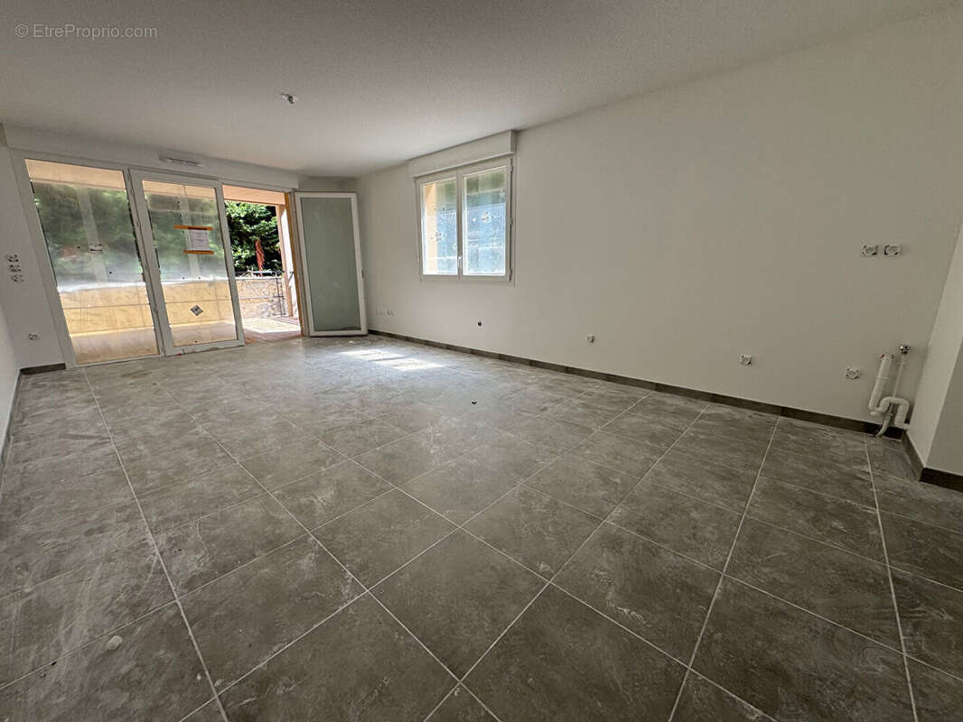 Appartement à POMPERTUZAT