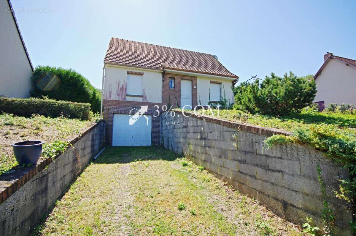 Maison à DOMART-EN-PONTHIEU