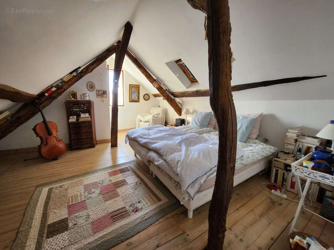 Maison à VILLAMBLARD