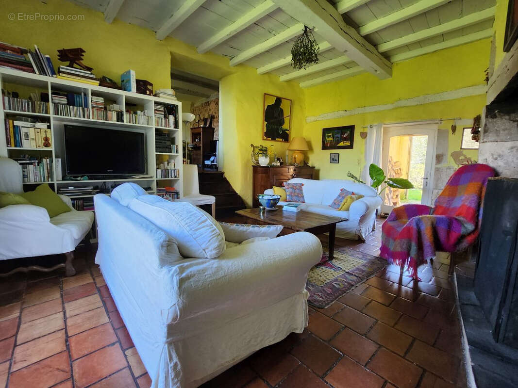 Maison à VILLAMBLARD