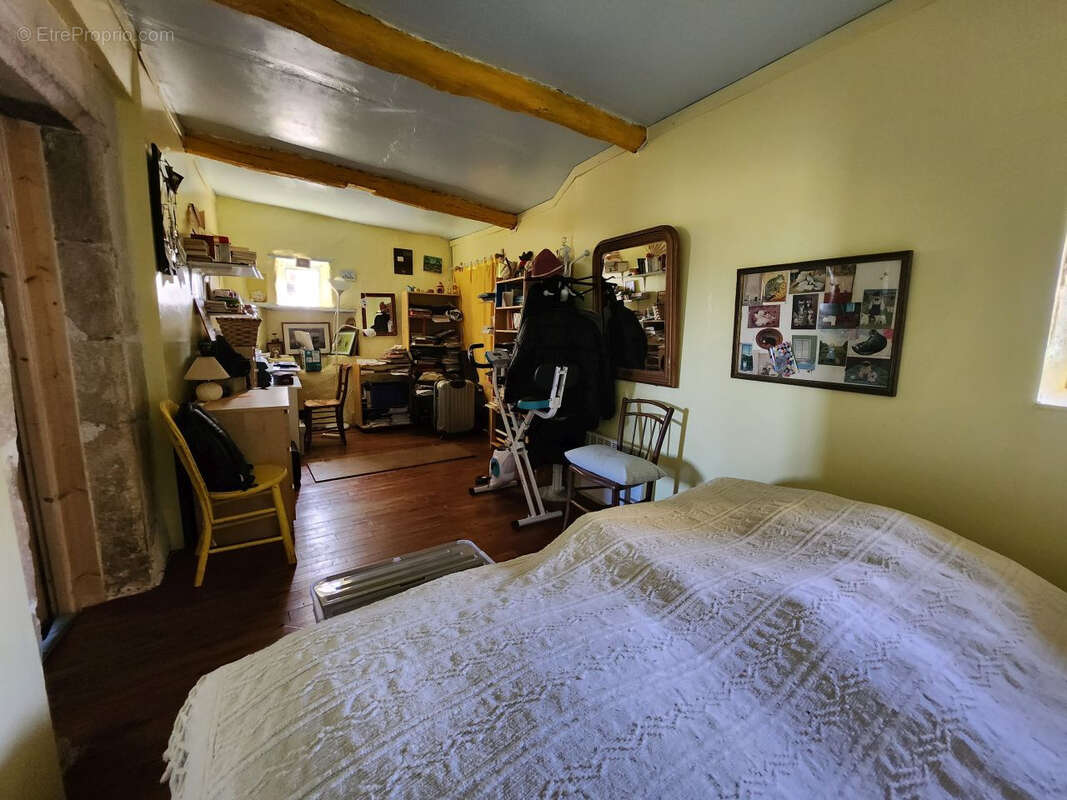 Maison à VILLAMBLARD