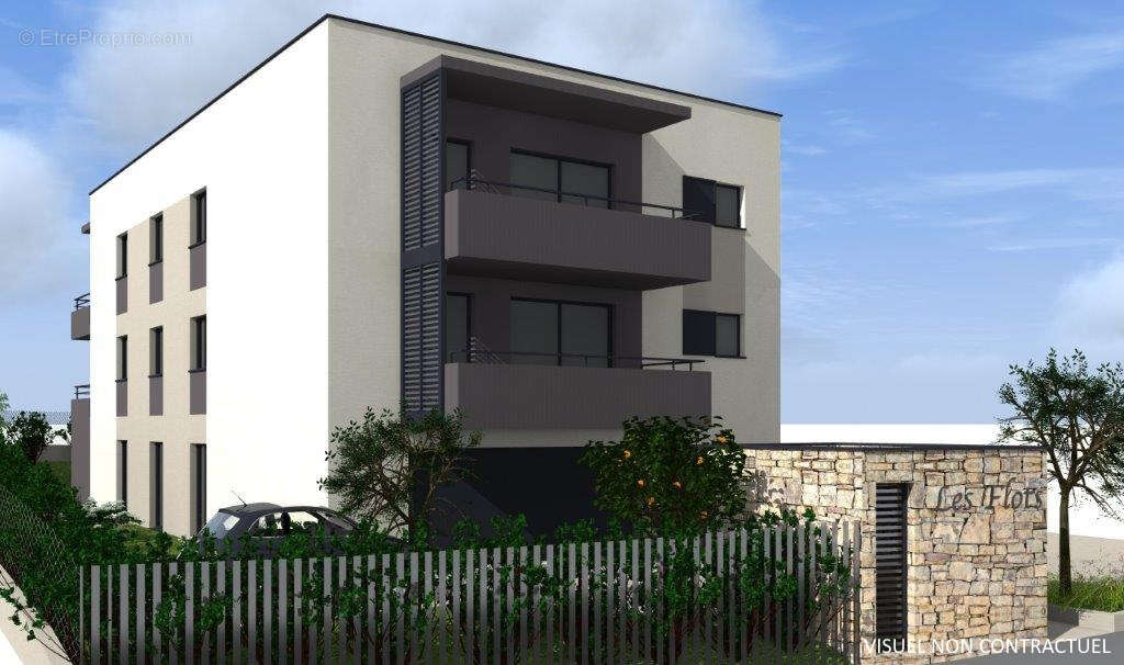 Appartement à FREJUS