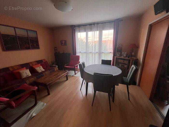 Appartement a vendre  - 4 pièce(s) - 71 m2 - Surfyn
