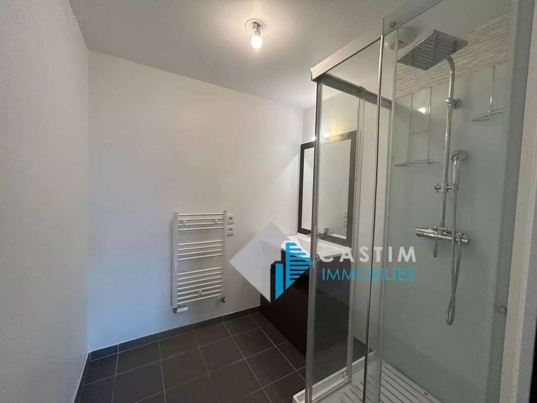 Appartement a louer paris-13e-arrondissement - 2 pièce(s) - 47 m2 - Surfyn