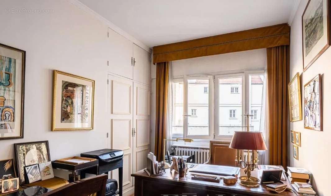 Appartement a louer neuilly-sur-seine - 4 pièce(s) - 97 m2 - Surfyn