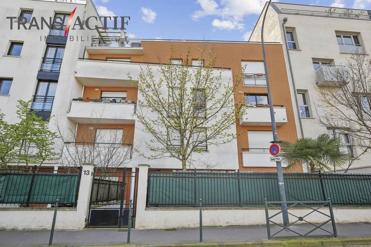 Appartement 2 pièce(s) 45 m²à vendre Asnieres-sur-seine