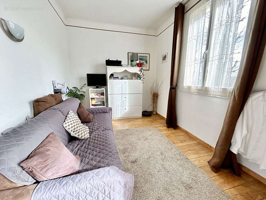 Appartement a louer garches - 4 pièce(s) - 63 m2 - Surfyn