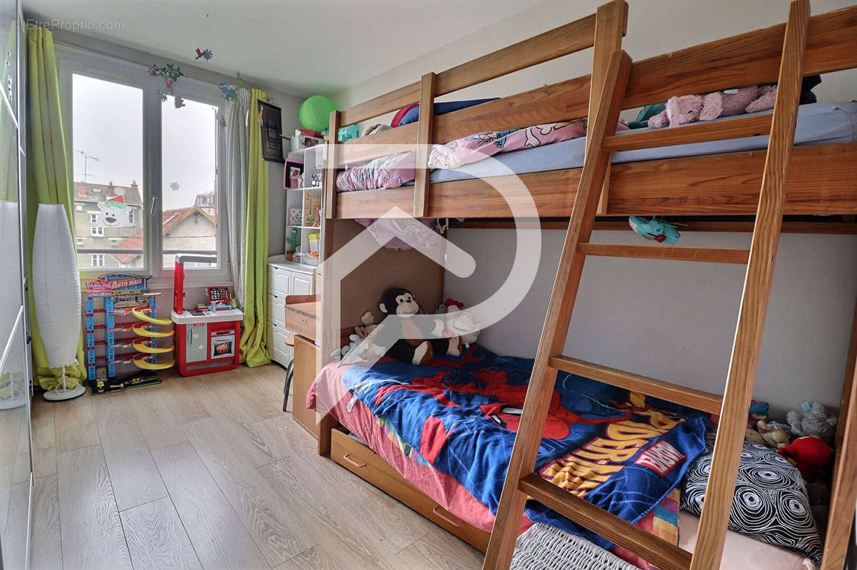 Appartement a louer colombes - 4 pièce(s) - 71 m2 - Surfyn