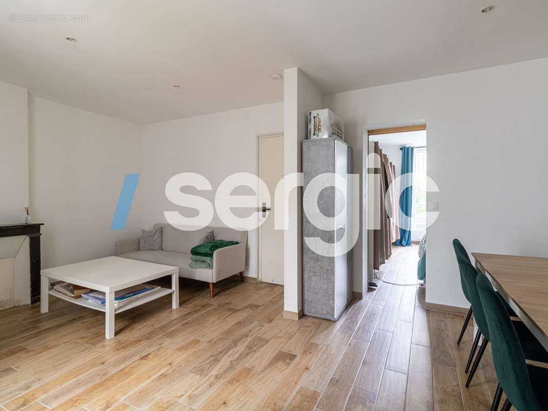 Appartement a vendre  - 3 pièce(s) - 46 m2 - Surfyn