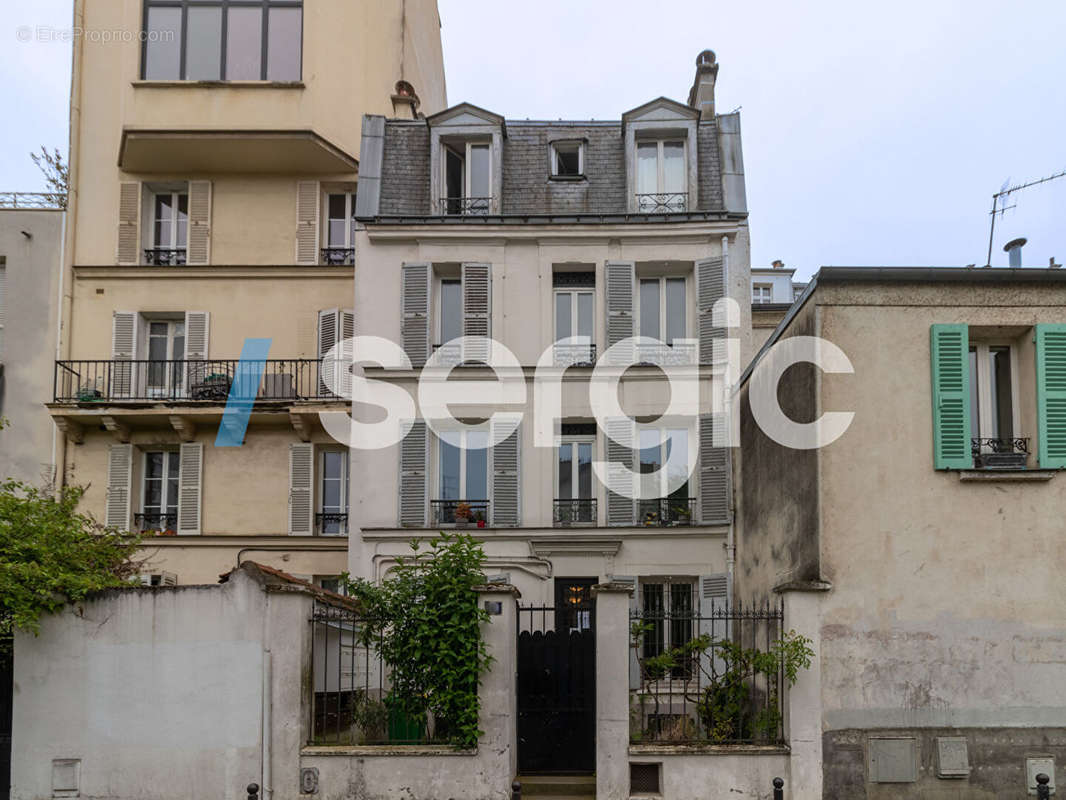 Appartement a louer paris-14e-arrondissement - 3 pièce(s) - 46 m2 - Surfyn