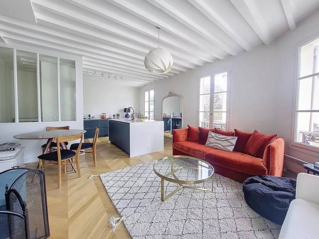 Appartement 5 pièce(s) 97 m²à vendre Saint-cloud