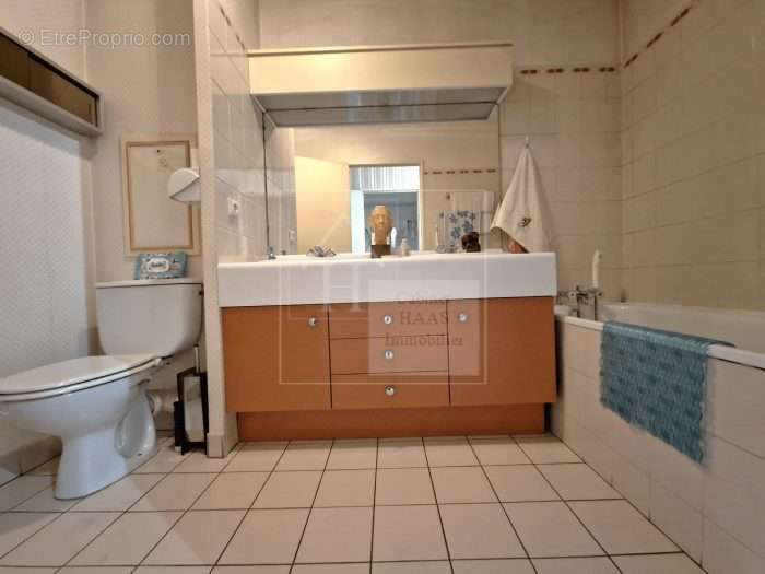 Salle de bains - Appartement à MAISONS-ALFORT