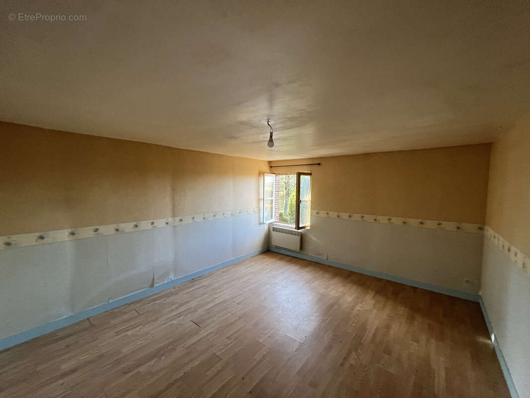 Maison à MOULINS-LA-MARCHE