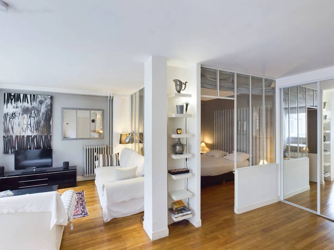 Appartement 1 pièce(s) 59 m²à vendre Paris-16e-arrondissement