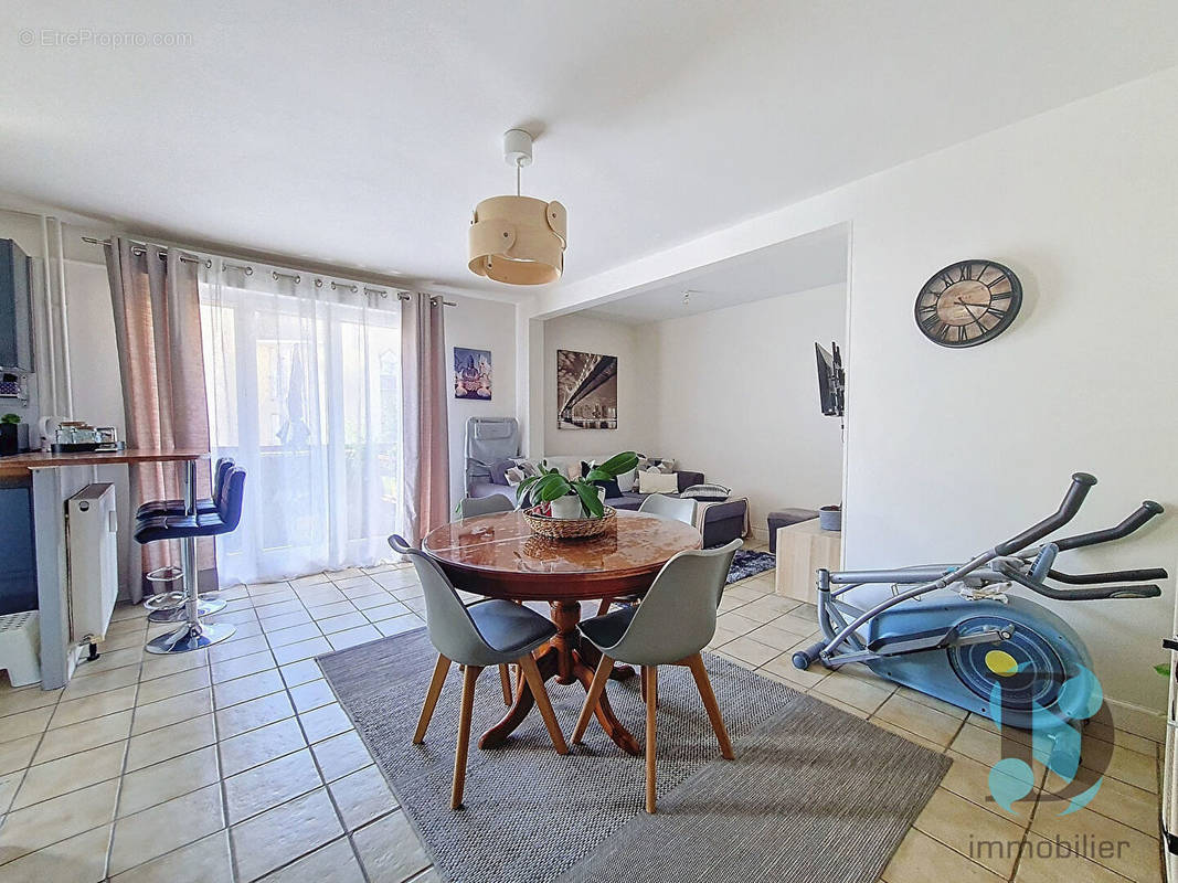 Appartement 3 pièce(s) 65 m²à vendre Sannois
