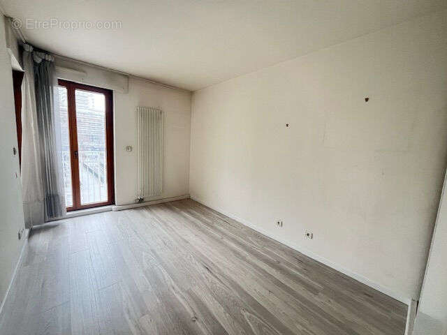 Appartement a louer boulogne-billancourt - 4 pièce(s) - 102 m2 - Surfyn