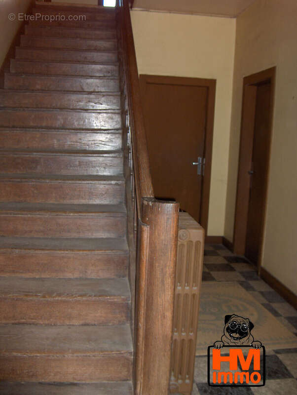 Maison à CHATEAUNEUF-LA-FORET