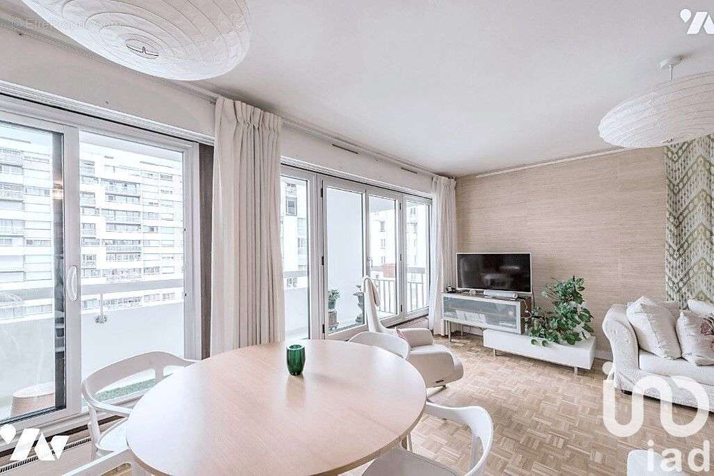 Photo 3 - Appartement à PARIS-19E