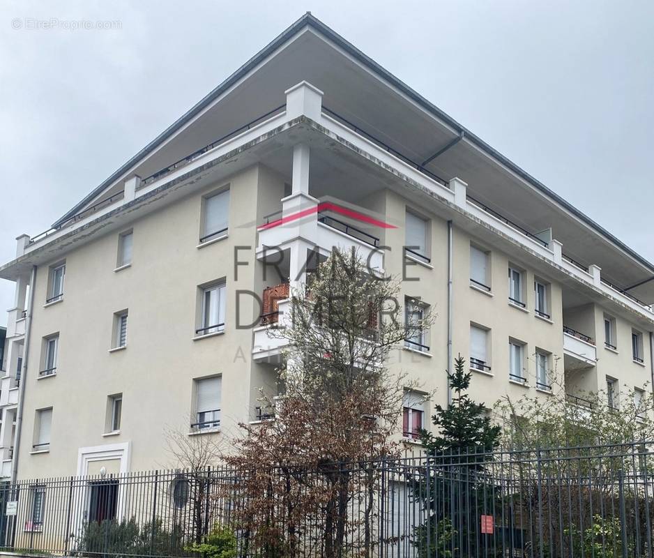 Appartement à MANTES-LA-JOLIE