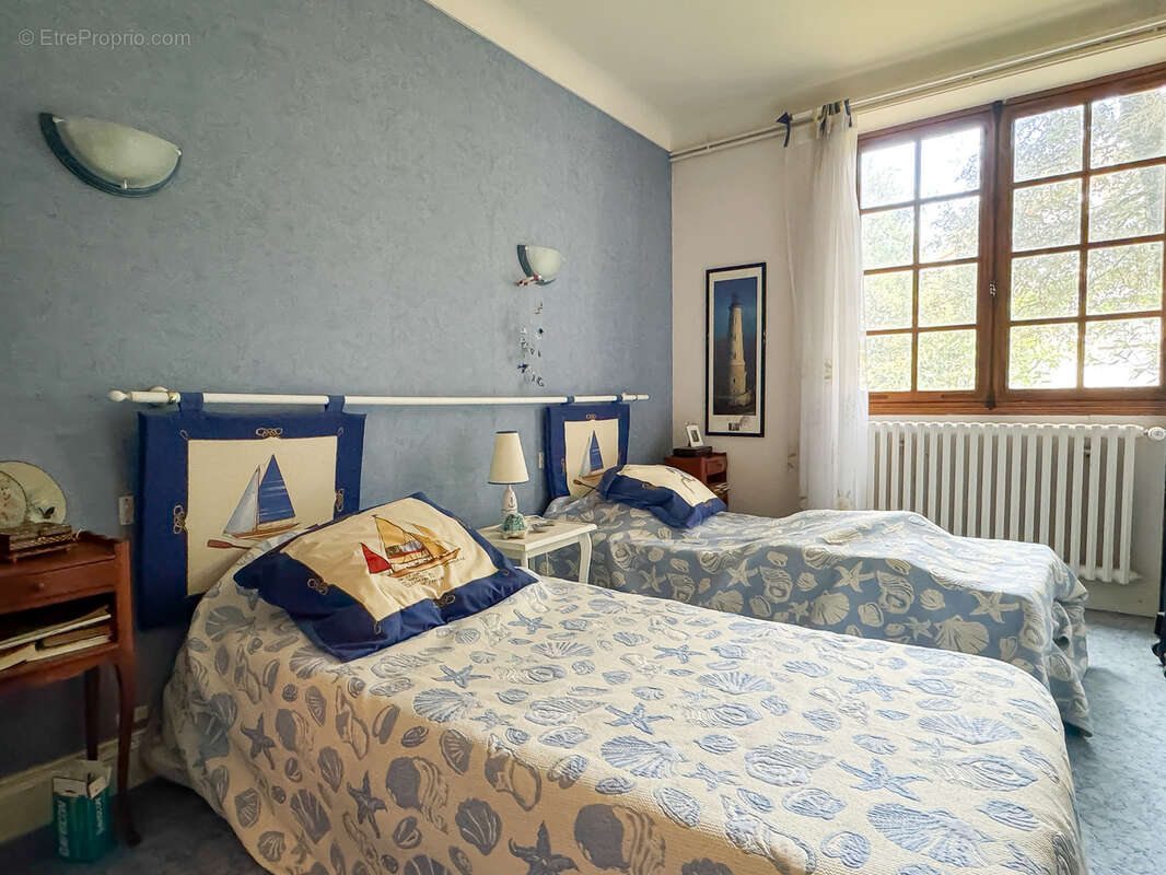 Maison à VAUX-SUR-MER