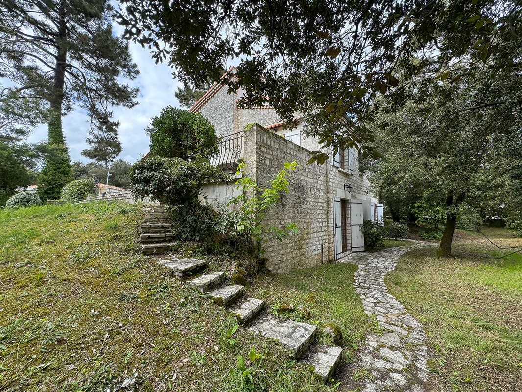 Maison à VAUX-SUR-MER