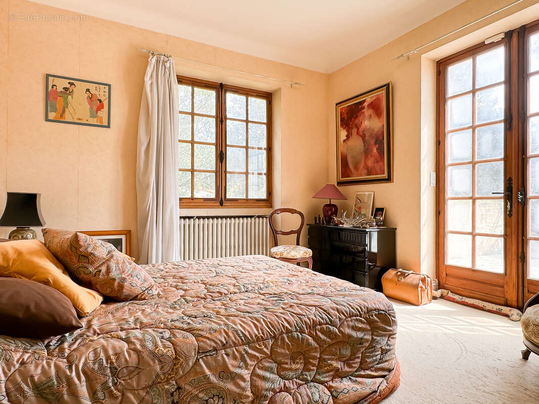 Maison à VAUX-SUR-MER