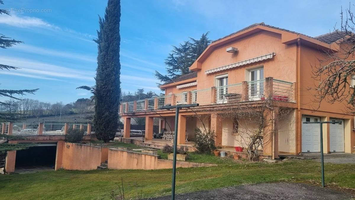 Maison à CAHORS