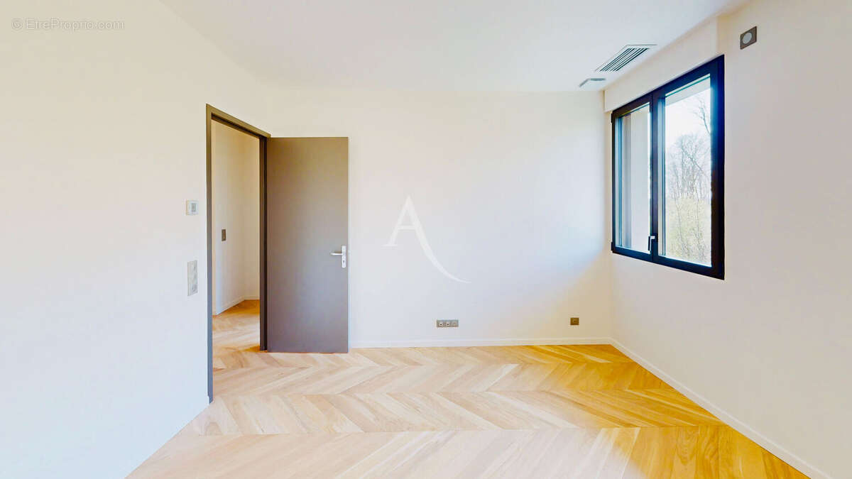 Maison à MAGNY-LE-HONGRE