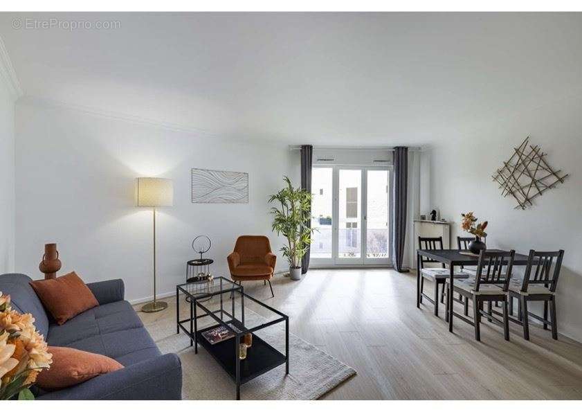 Appartement a louer suresnes - 3 pièce(s) - 66 m2 - Surfyn