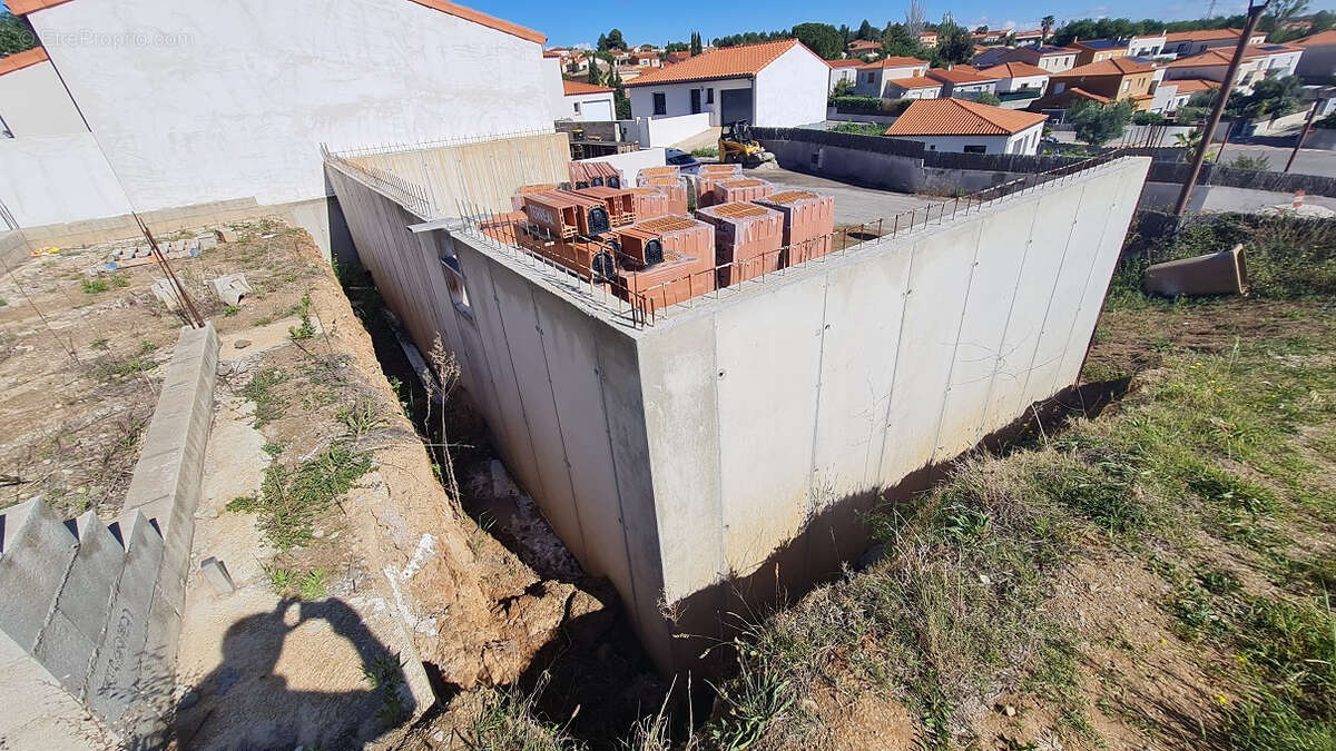 Terrain à TRESSERRE