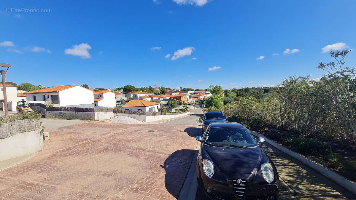 Terrain à TRESSERRE