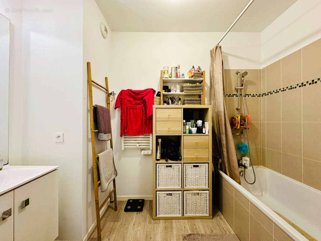 Appartement a louer eragny - 3 pièce(s) - 56 m2 - Surfyn