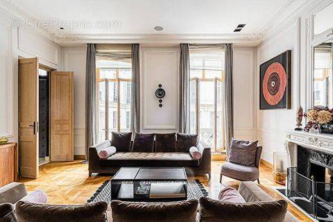 Maison a louer paris-17e-arrondissement - 1 pièce(s) - 460 m2 - Surfyn