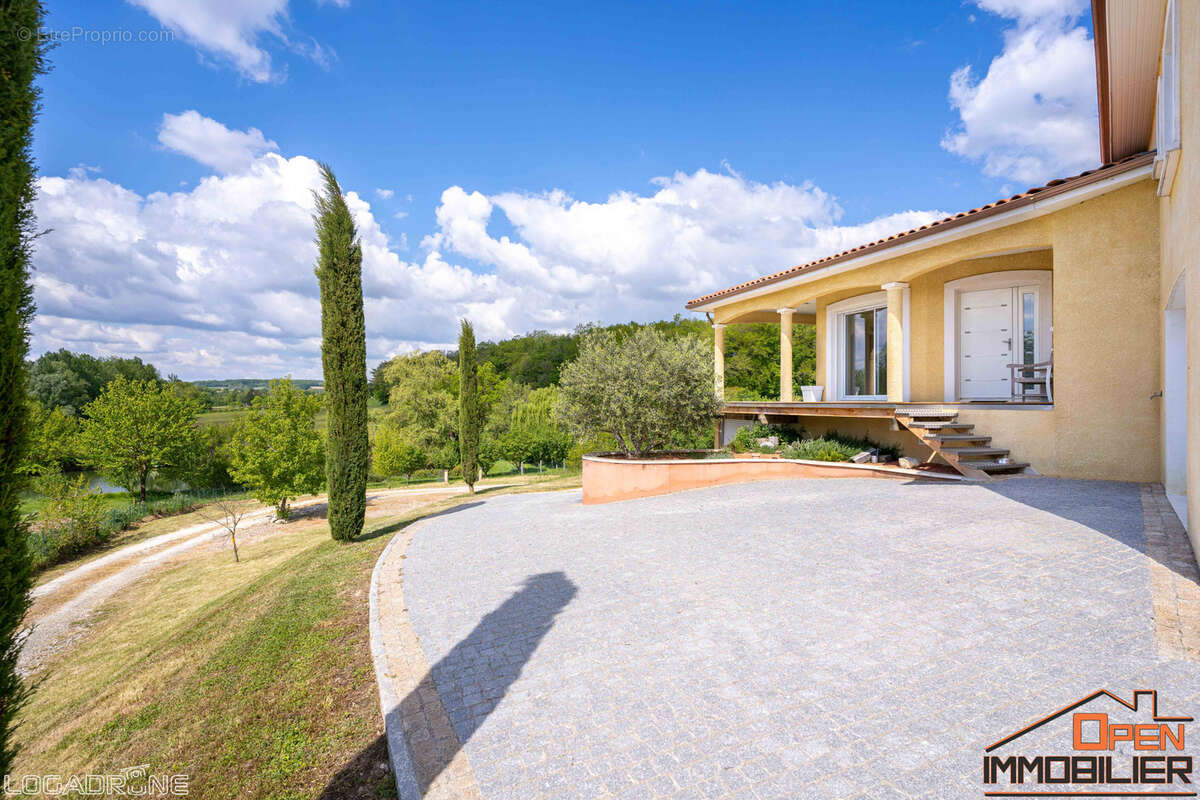 Maison à VILLENEUVE-SUR-LOT