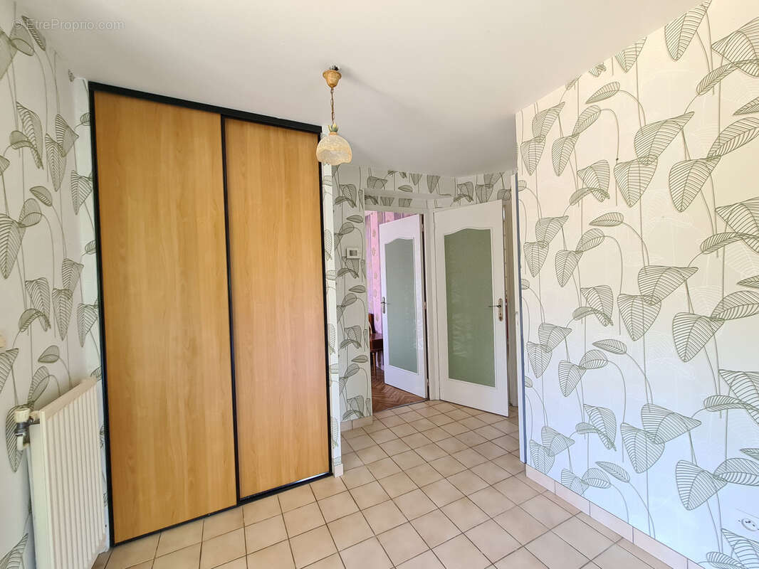 Maison à SAINT-BOMER-LES-FORGES