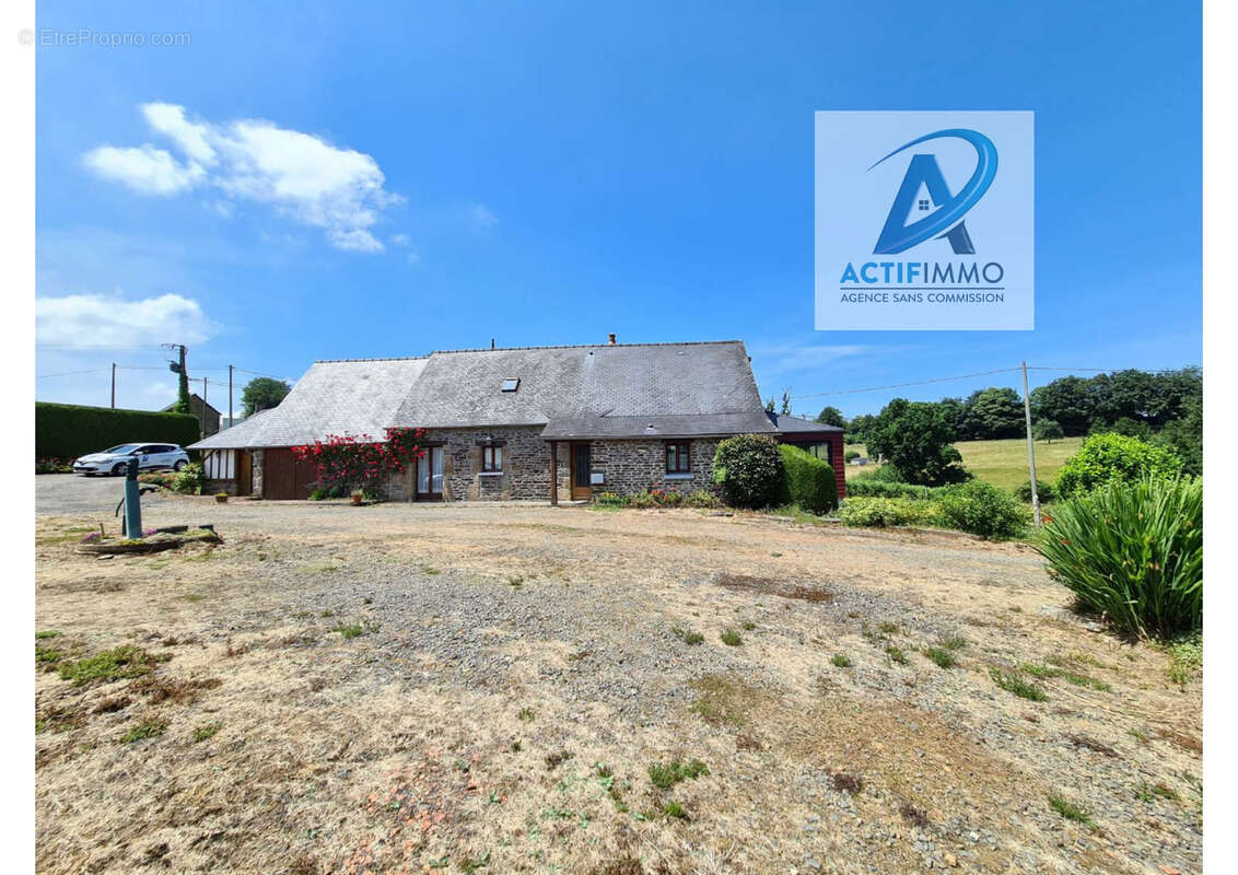 Maison à SAINT-BOMER-LES-FORGES