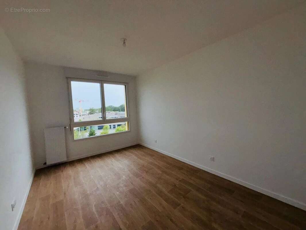 Appartement à CLICHY-SOUS-BOIS