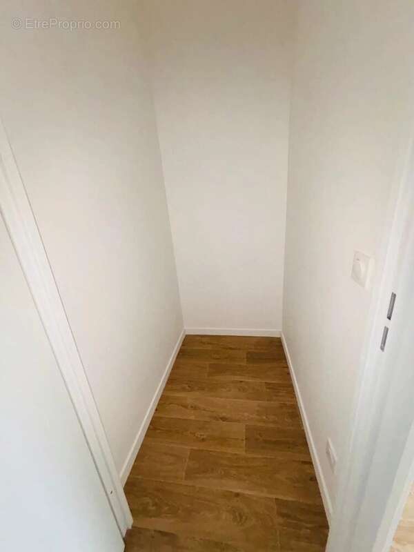 Appartement à CLICHY-SOUS-BOIS