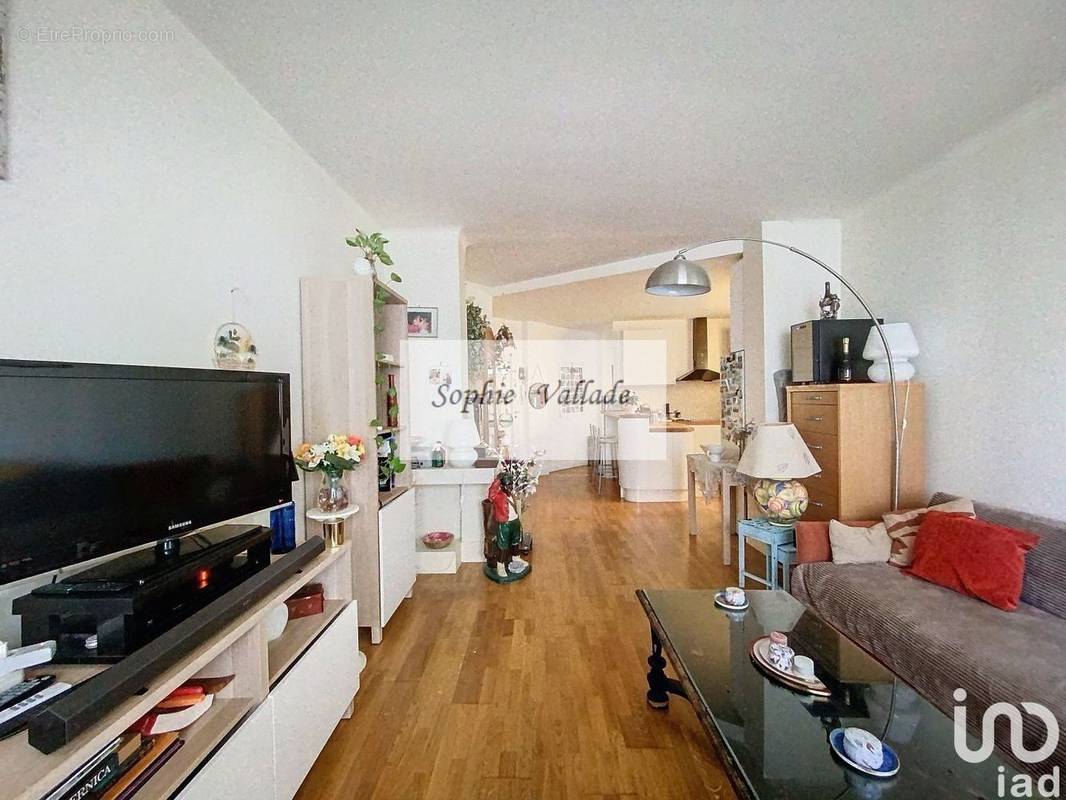 Appartement 5 pièce(s) 94 m²à vendre La garenne-colombes