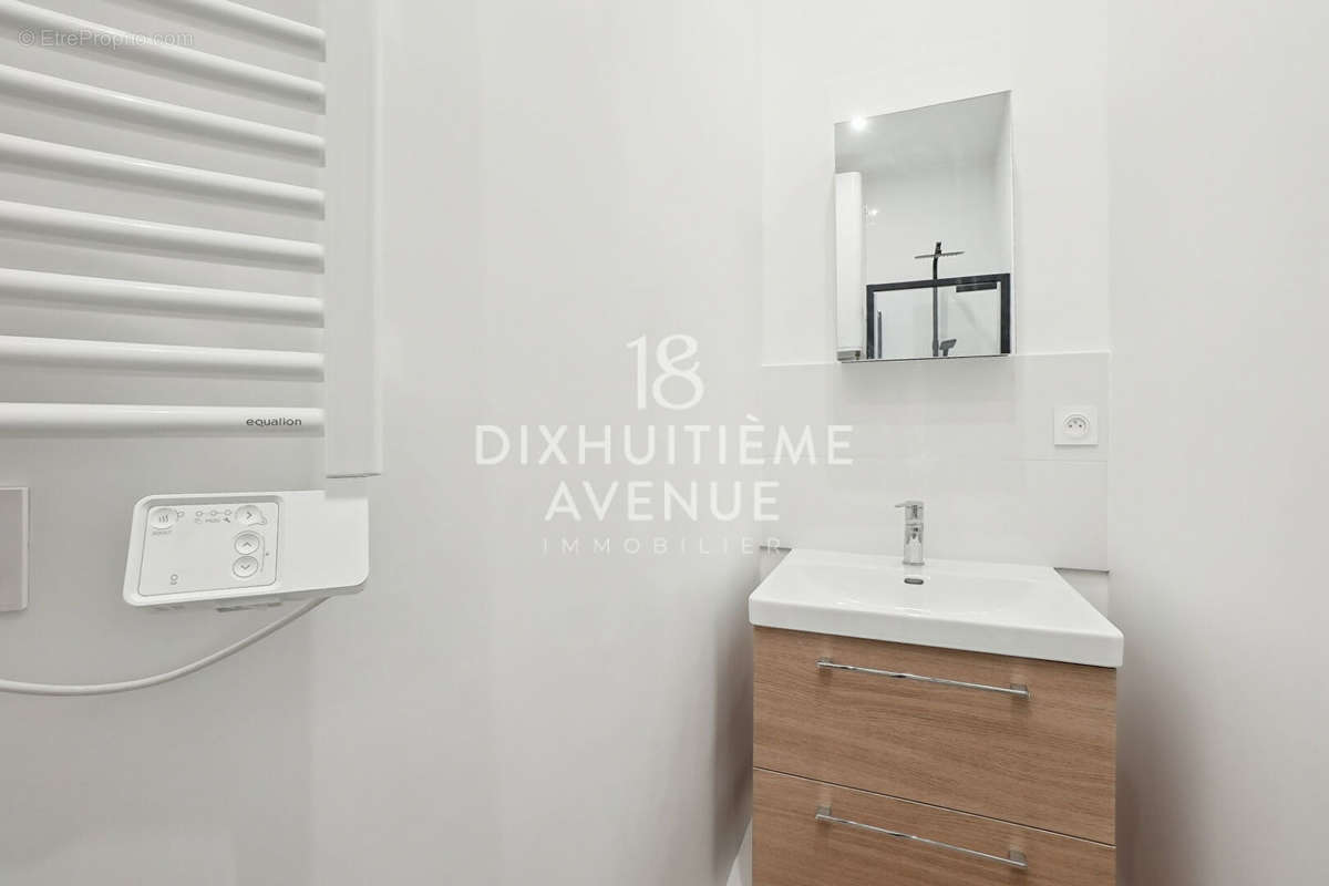 Appartement a louer paris-18e-arrondissement - 1 pièce(s) - 20 m2 - Surfyn