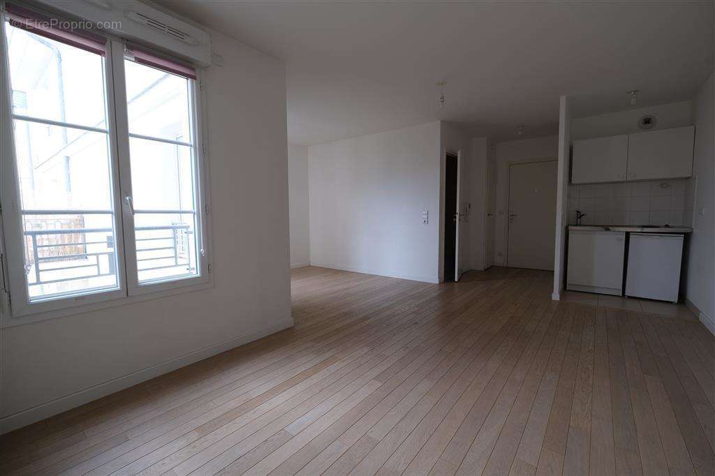 Appartement a louer la garenne-colombes - 1 pièce(s) - 33 m2 - Surfyn