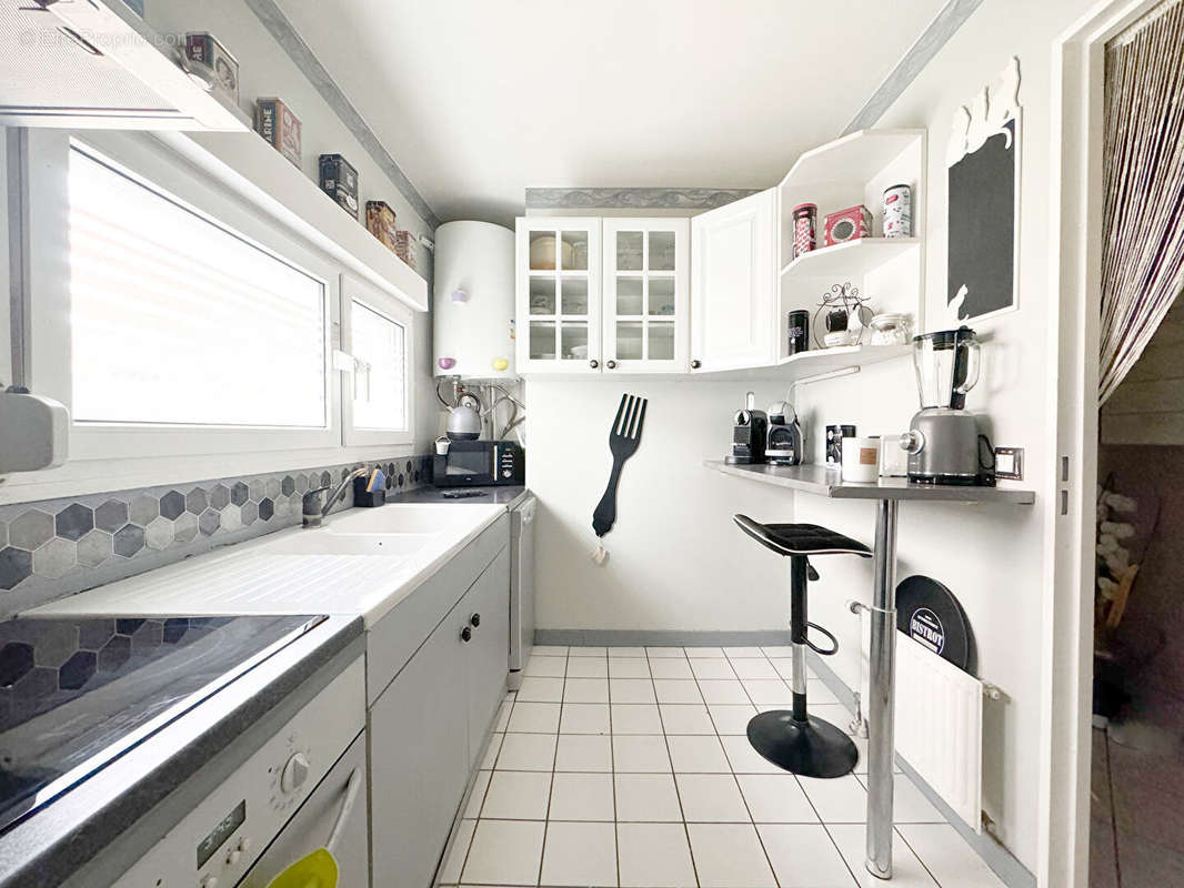 Appartement a louer le plessis-robinson - 2 pièce(s) - 54 m2 - Surfyn