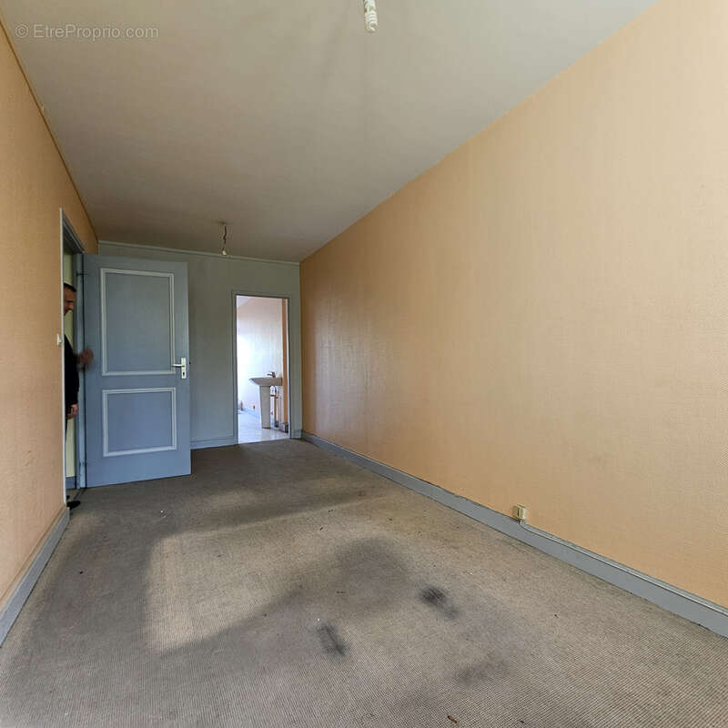 Commerce à VALENCIENNES