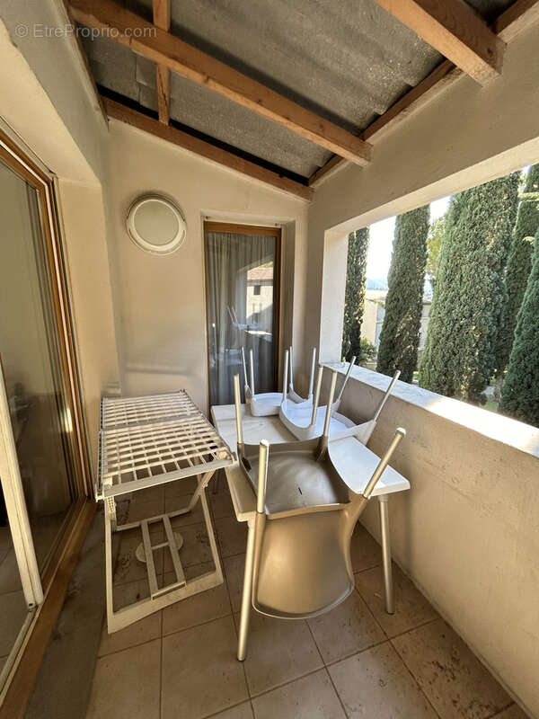 Appartement à BEAUMETTES