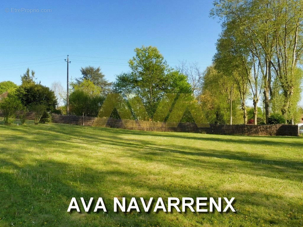 Terrain à NAVARRENX