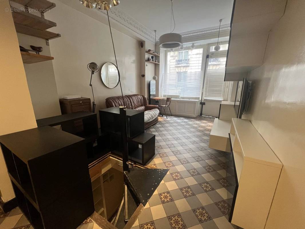 Appartement a vendre  - 1 pièce(s) - 42 m2 - Surfyn
