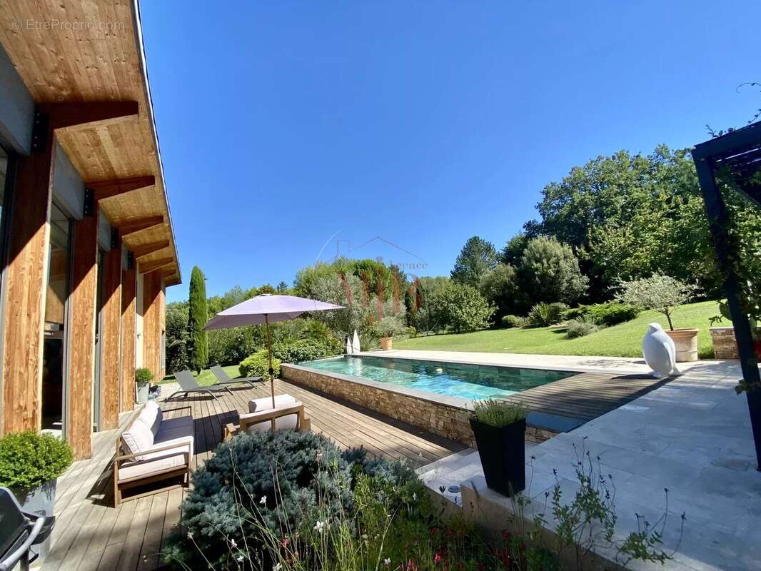 Maison à AIX-EN-PROVENCE